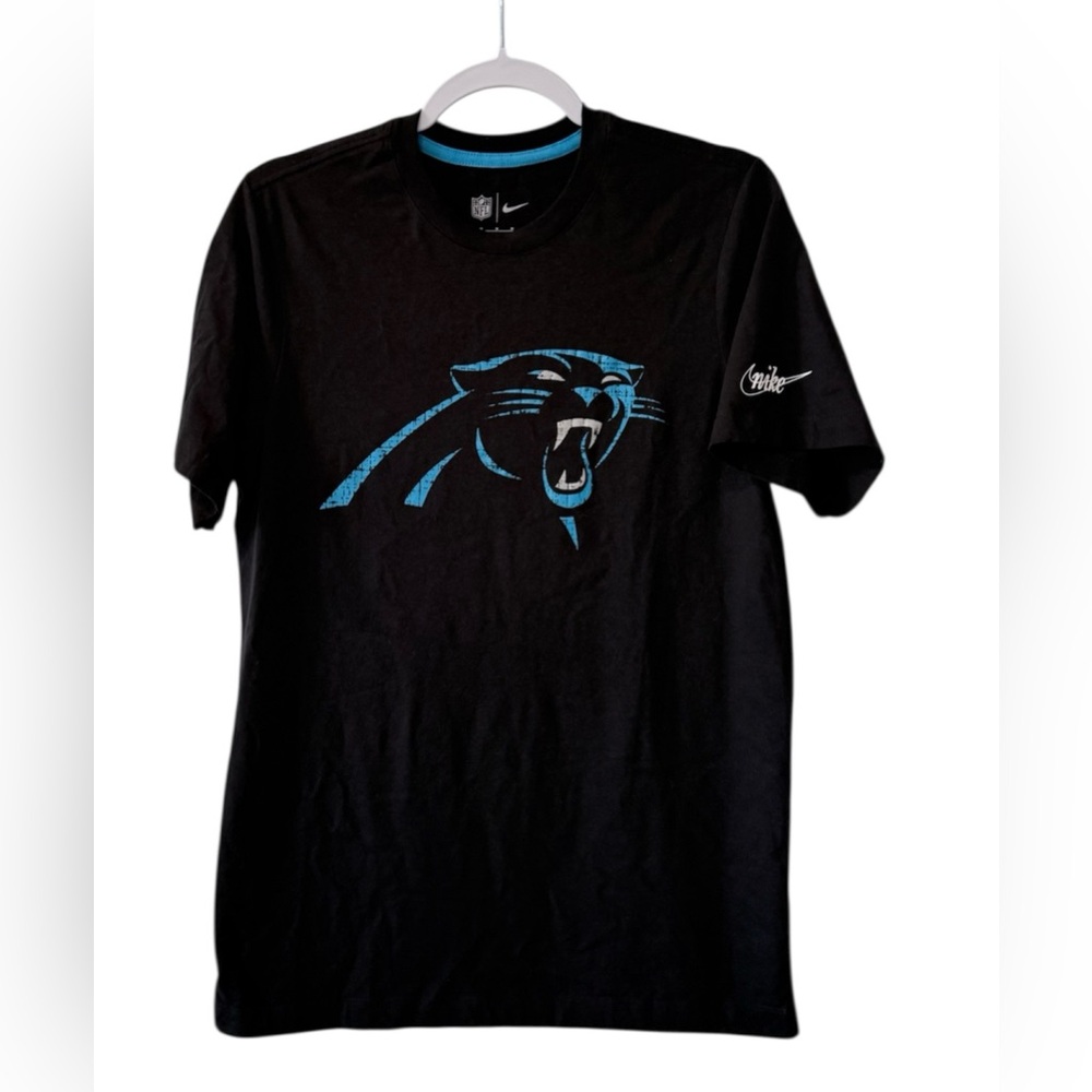 NFL Nike men’s Small short sleeve black Carolina Panthers logo T-shirt